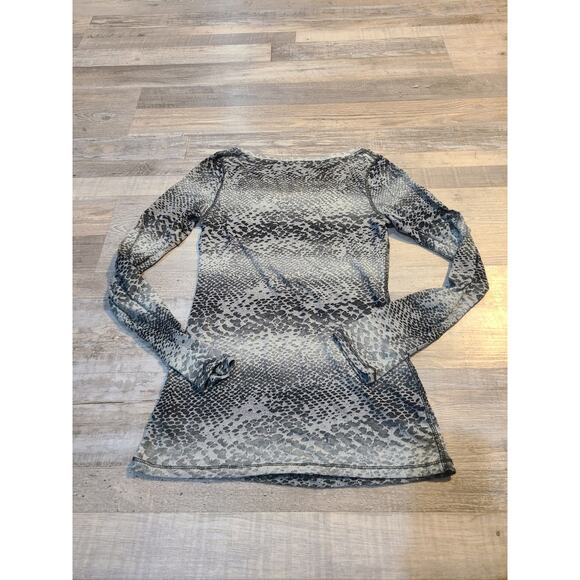 Express small women's snake skin long sleeve tee - Picture 2 of 7